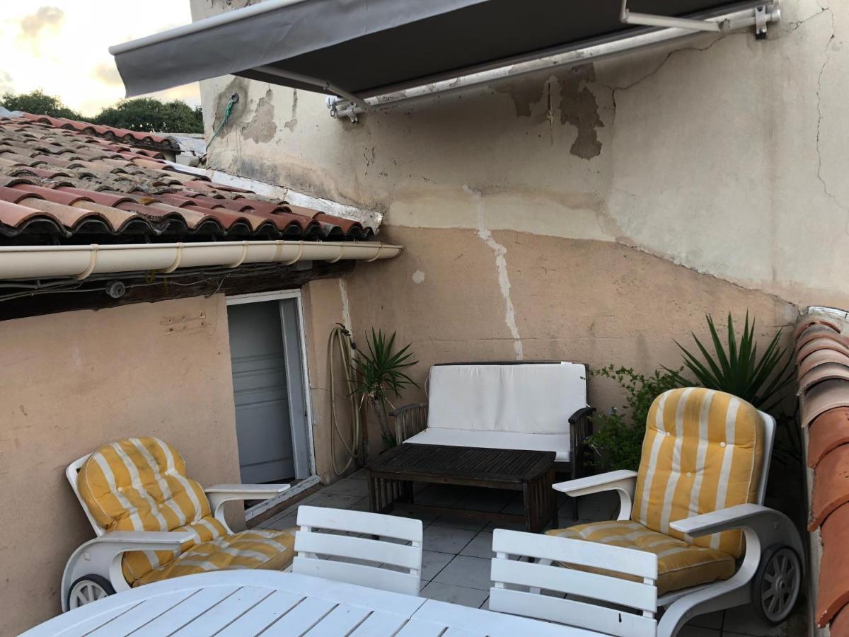 Terrasse Tropezienne Centre Nîmes Exteriér fotografie