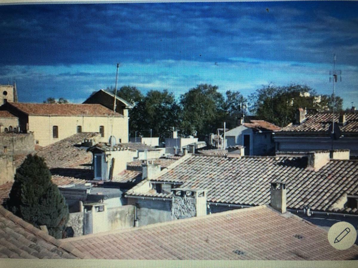 Terrasse Tropezienne Centre Nîmes Exteriér fotografie